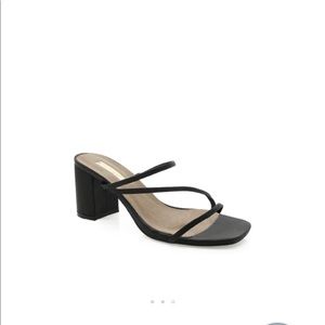 Yazmin Wide Fit by Billini is a fresh new look mule size 8